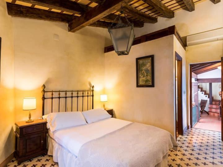 Historic House In The City Center Sevilla Eksteriør billede